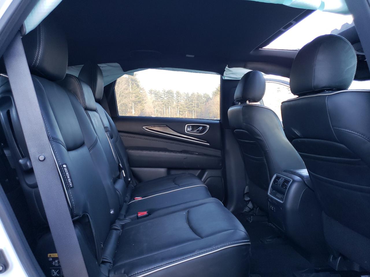 2020 Infiniti QX60 - Image 11