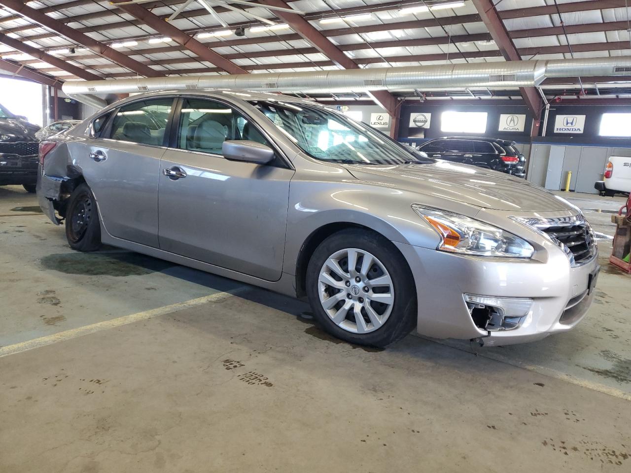 2013 Nissan Altima - Image 4
