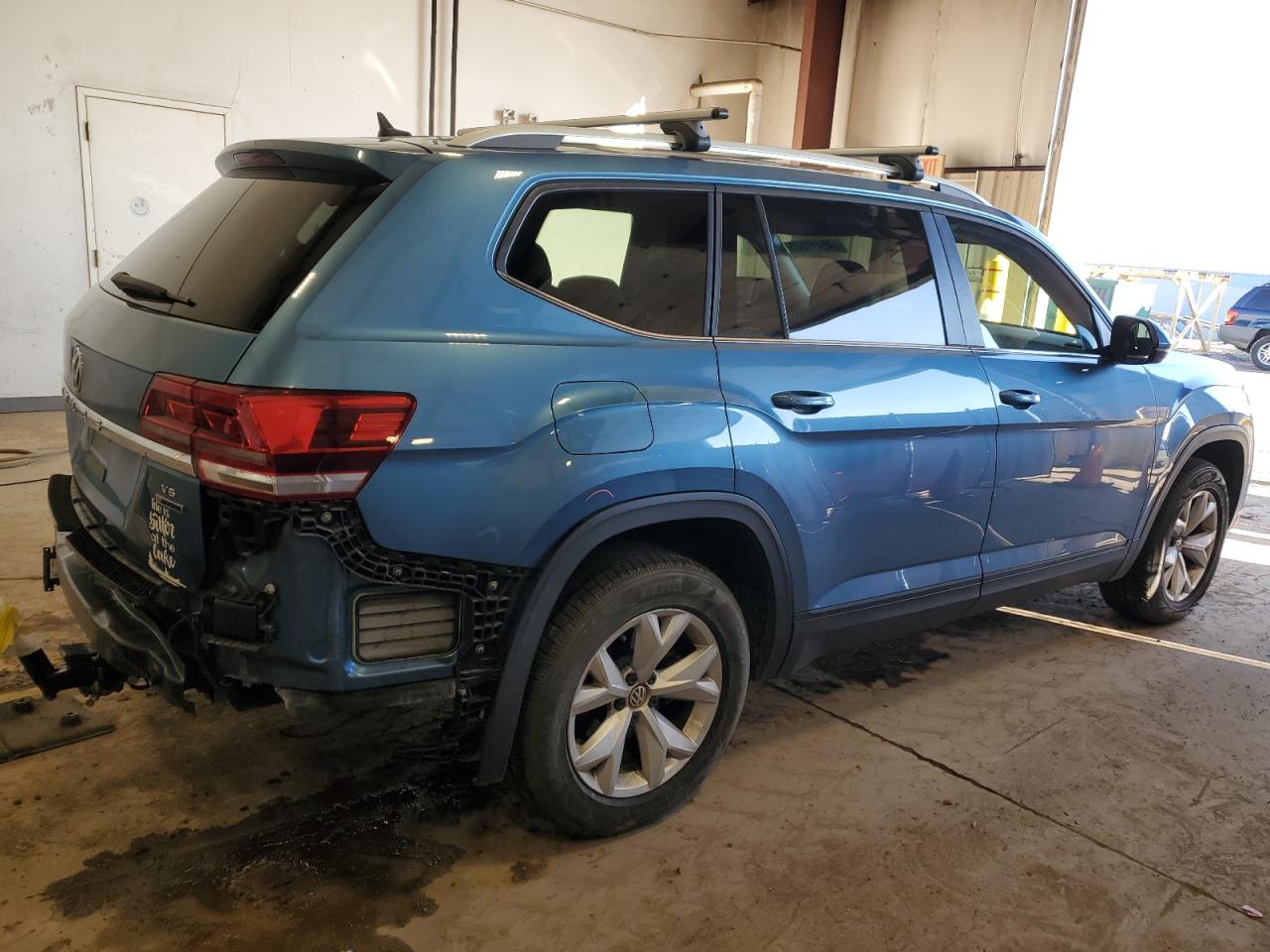 2019 Volkswagen Atlas - Image 3