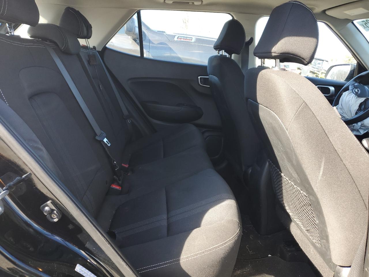 2020 Hyundai Venue - Image 11