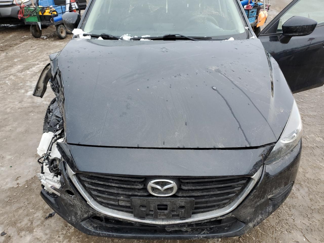 2018 Mazda 3 - Image 11