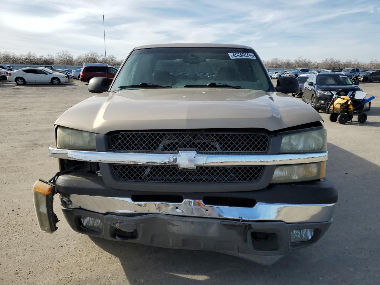 2004 Chevrolet Silverado - Image 5