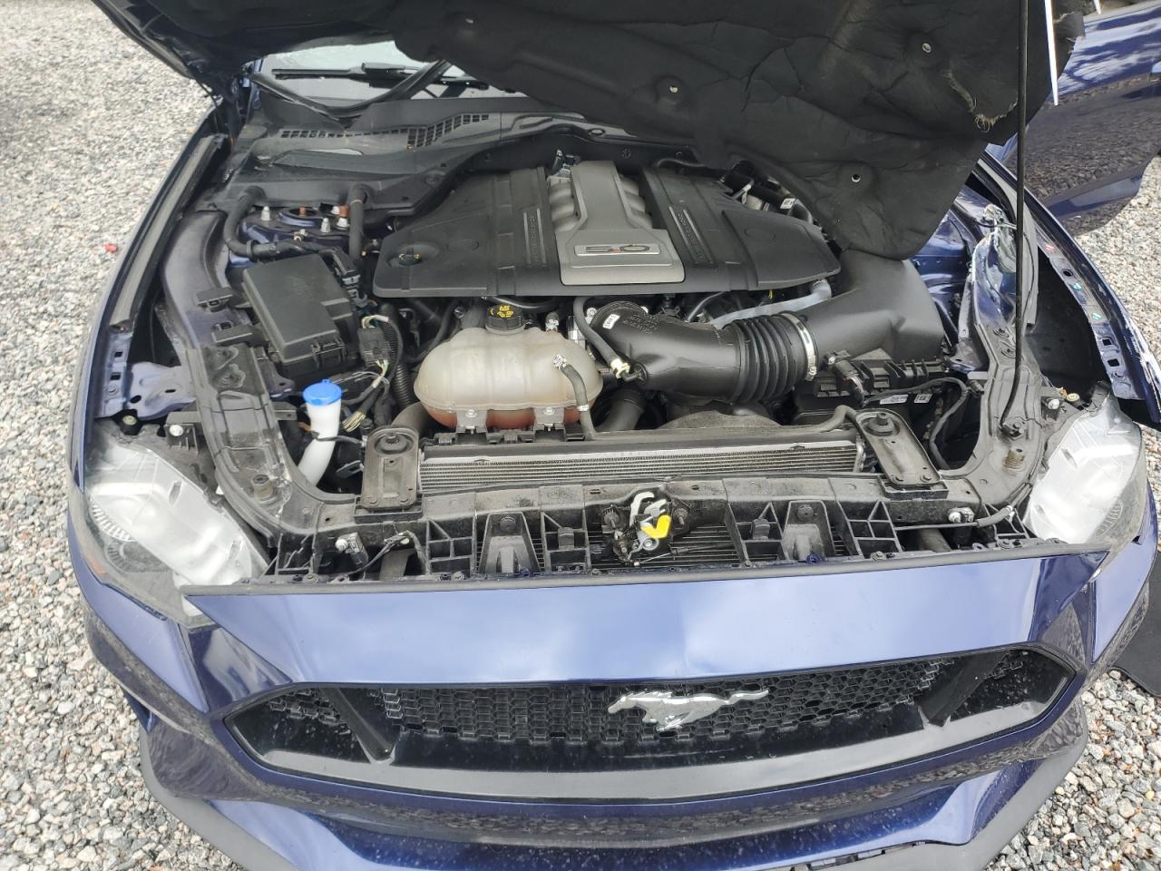 2020 Ford Mustang - Image 11