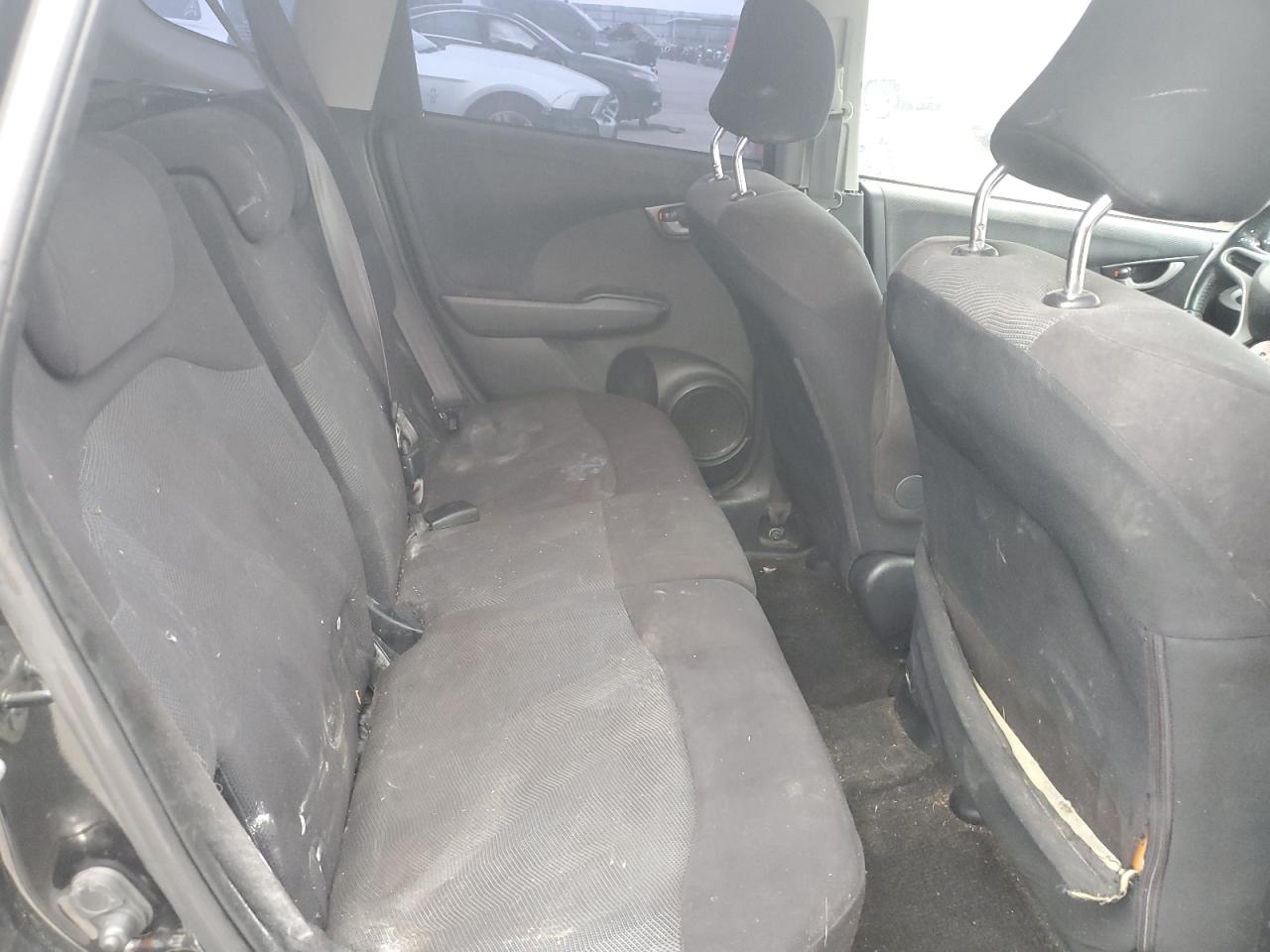 2009 Honda Fit - Image 10