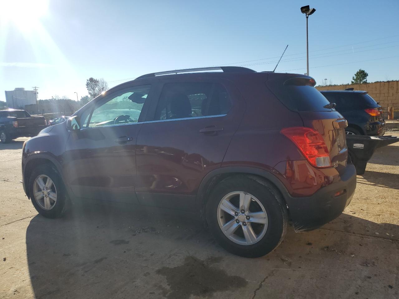 2016 Chevrolet Trax - Image 2