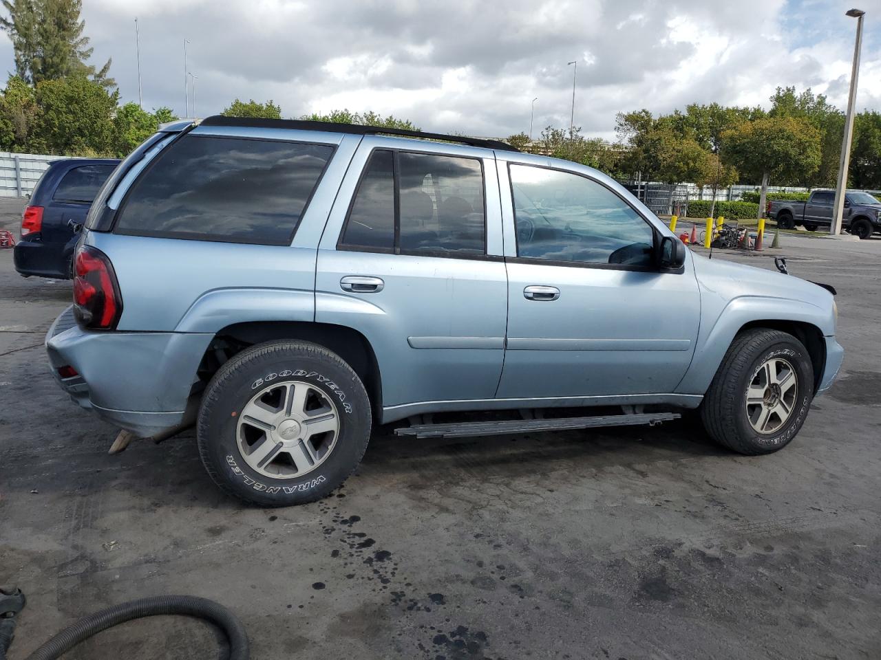 2006 Chevrolet TrailBlazer - Image 3