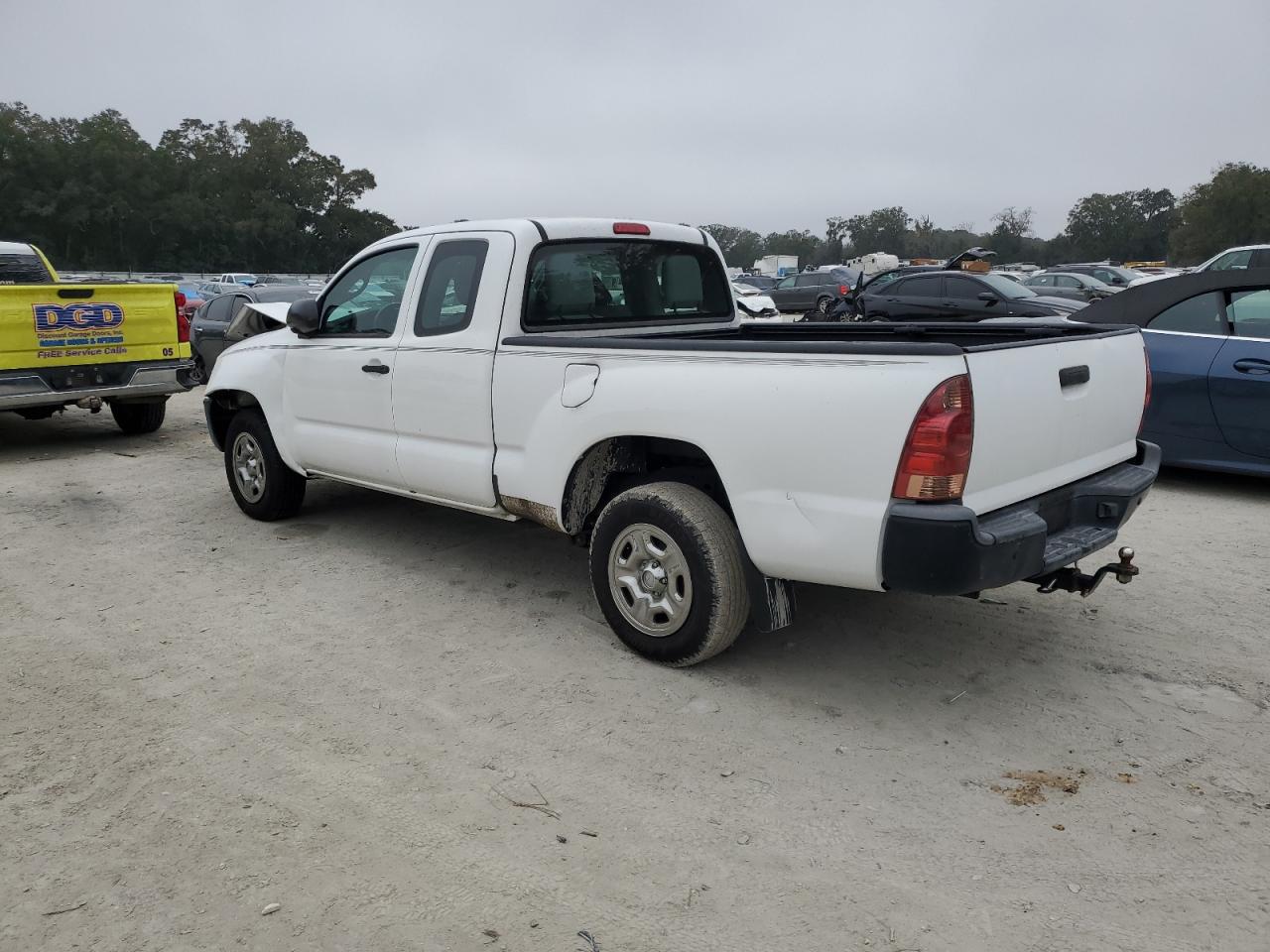 2013 Toyota Tacoma - Image 2