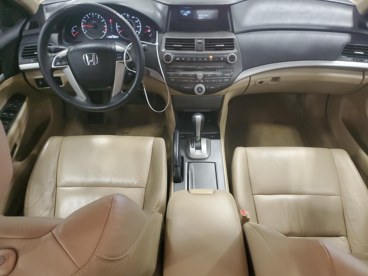 2012 Honda Accord - Image 8