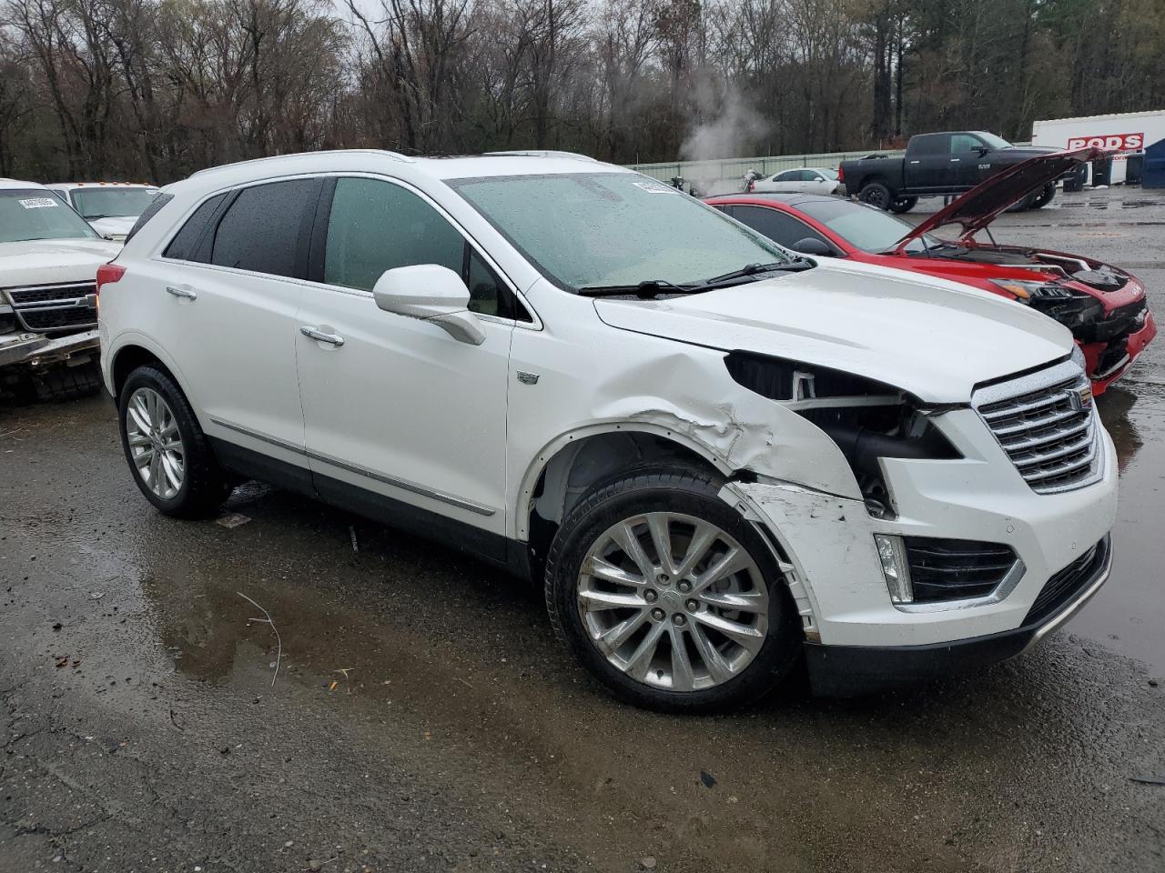 2017 Cadillac XT5 - Image 4
