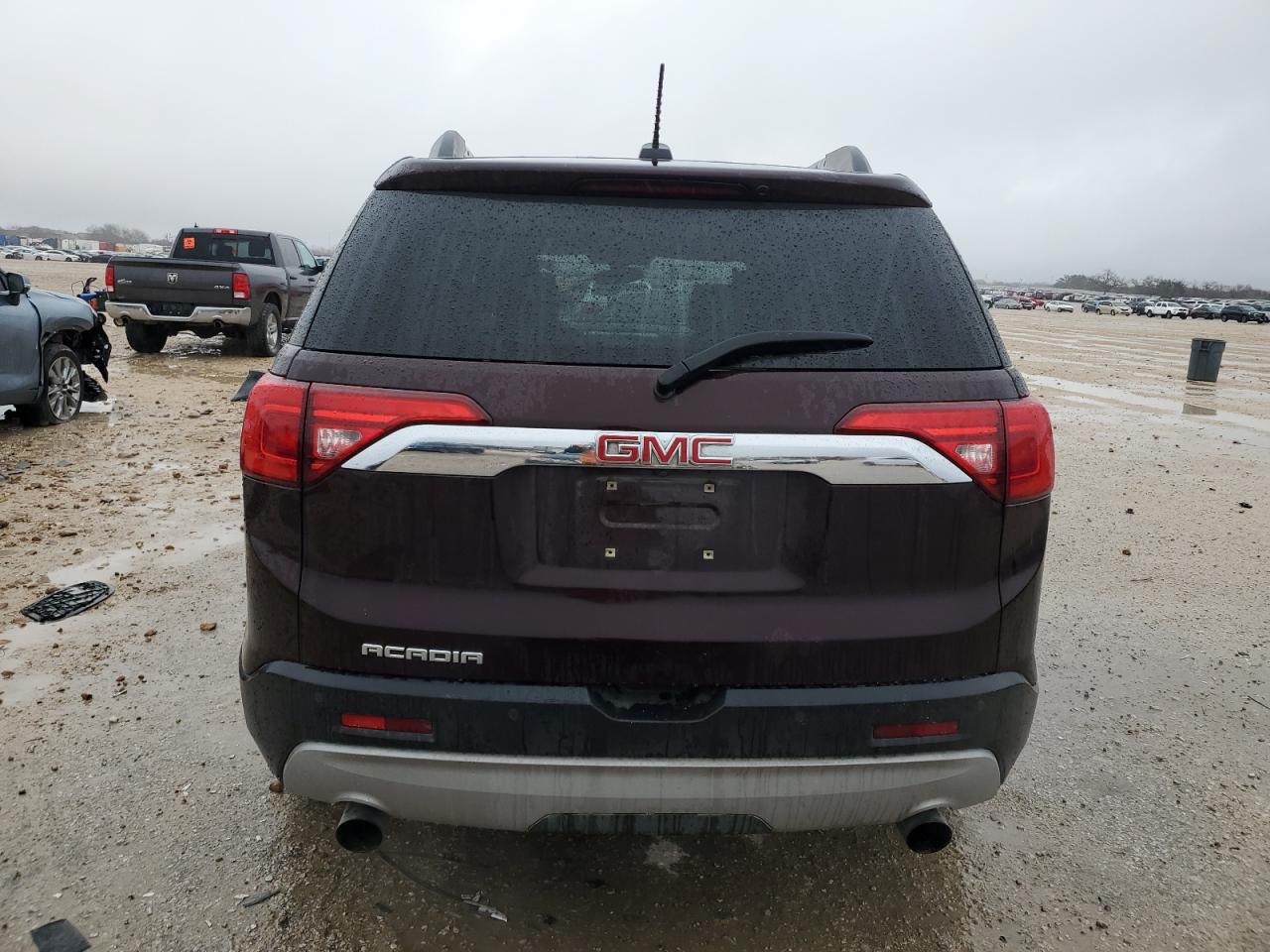 2018 GMC Acadia - Image 6