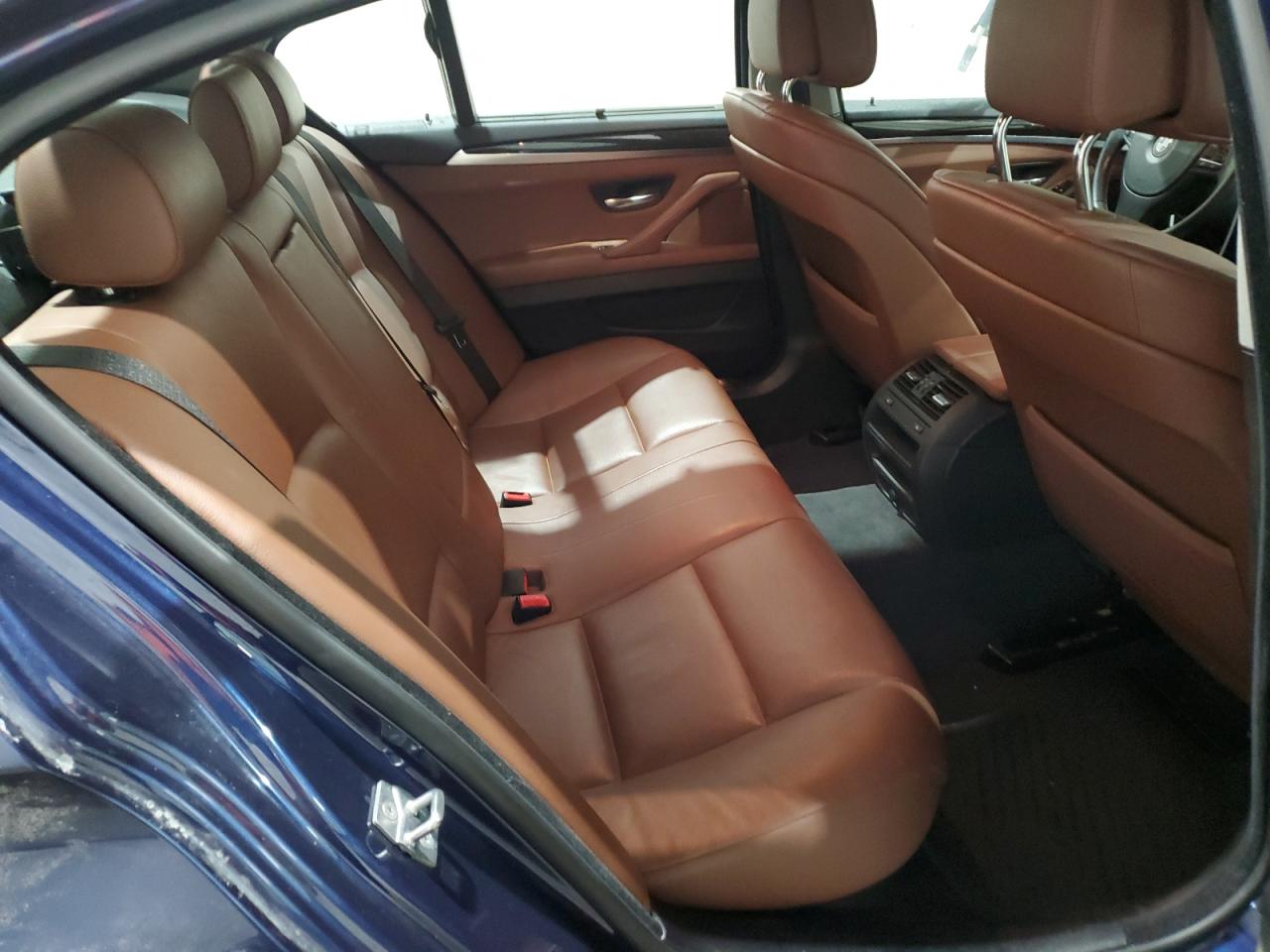 2011 BMW 5er - Image 11