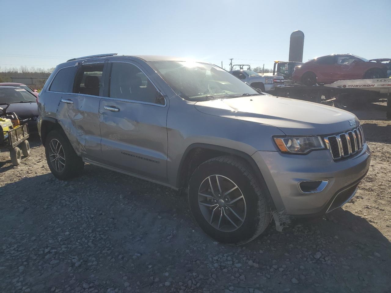 2018 Jeep Grand Cherokee - Image 4