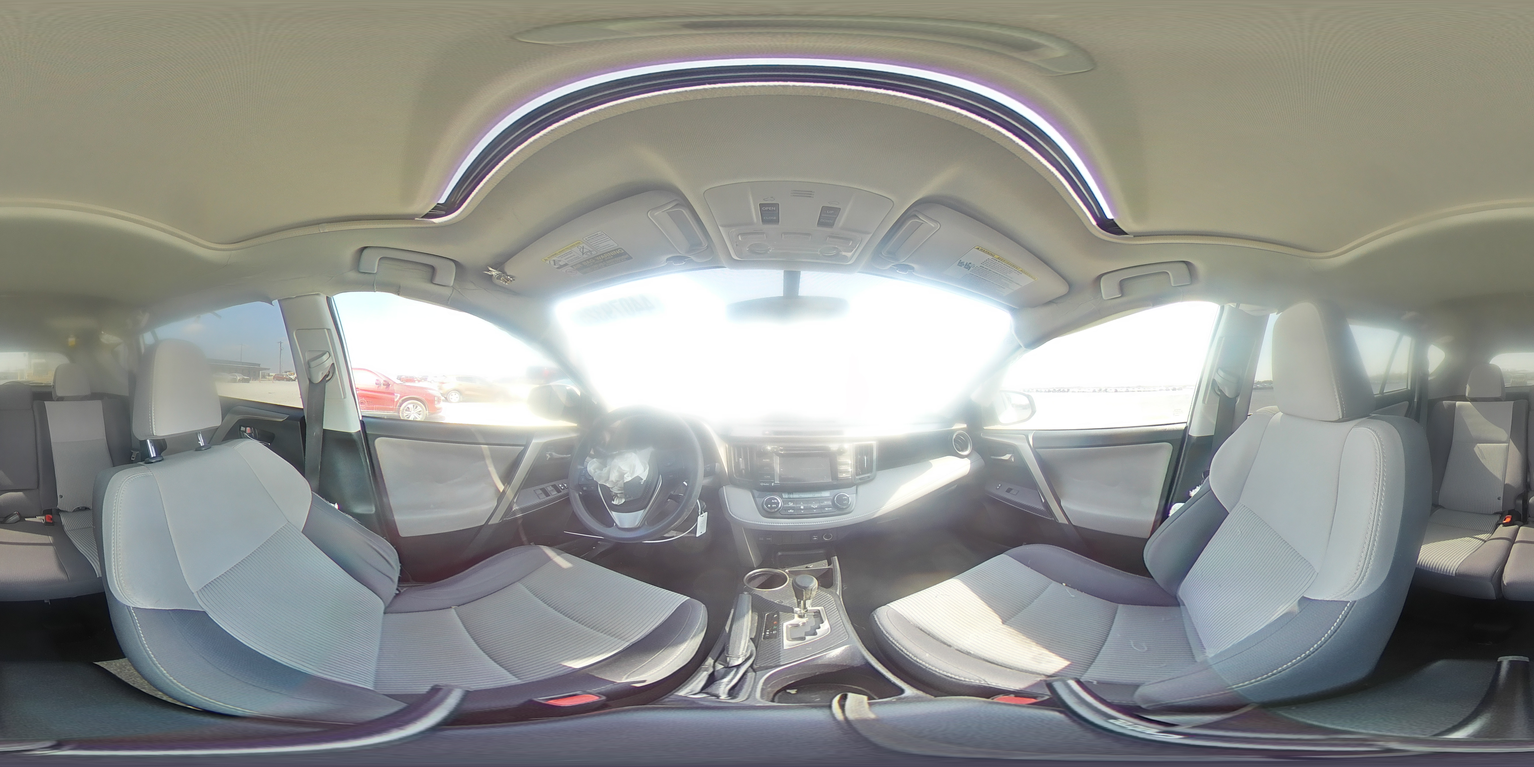 2015 Toyota RAV 4 - Image 13