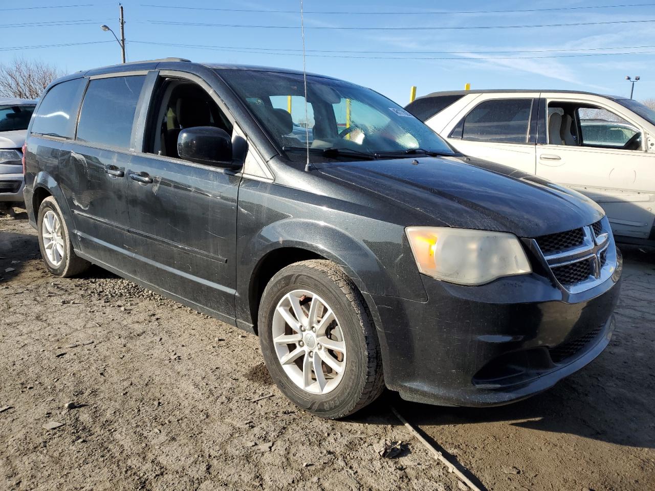 2013 Dodge Caravan - Image 4
