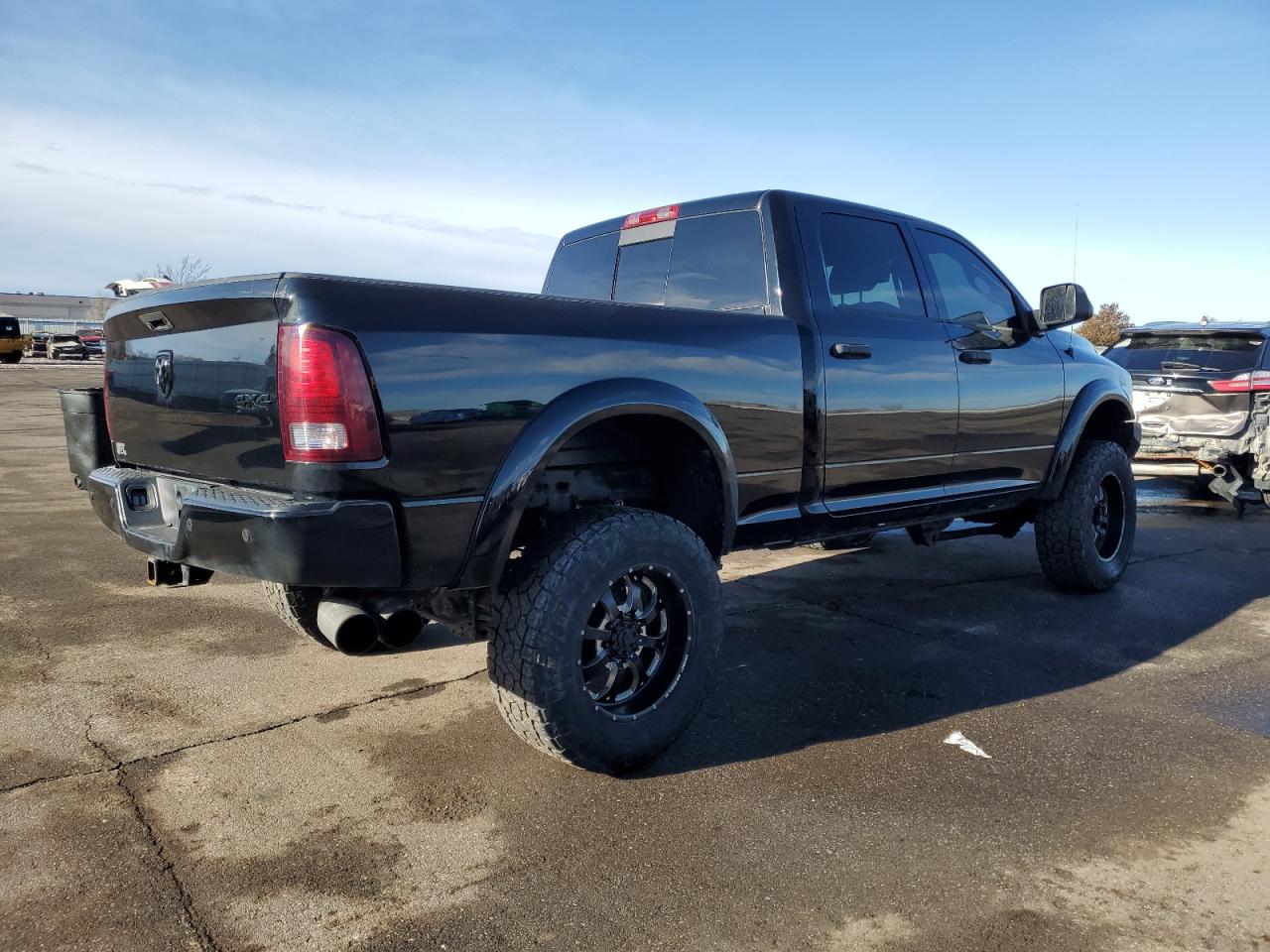 2015 RAM 2500 - Image 3