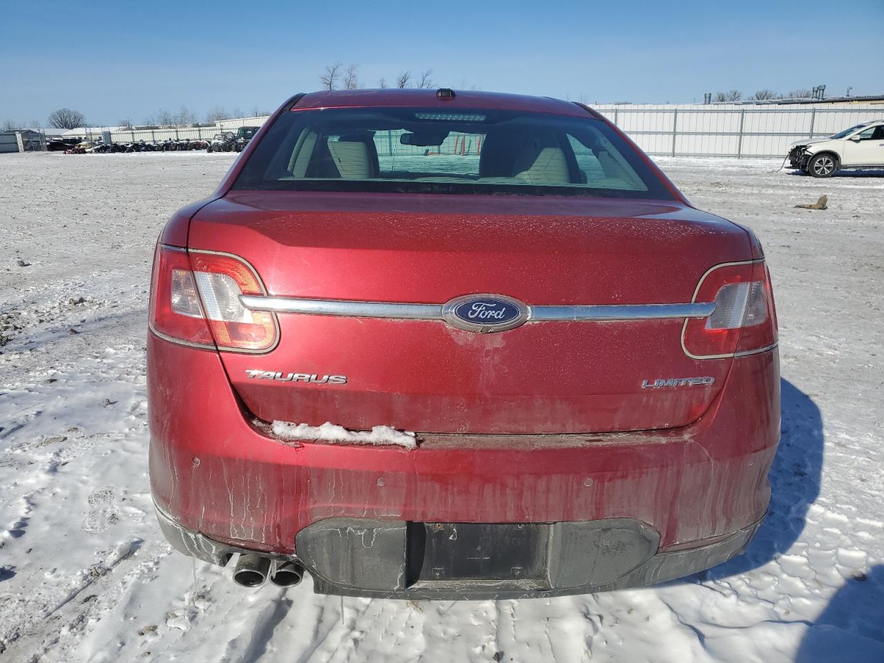2011 Ford Taurus - Image 6