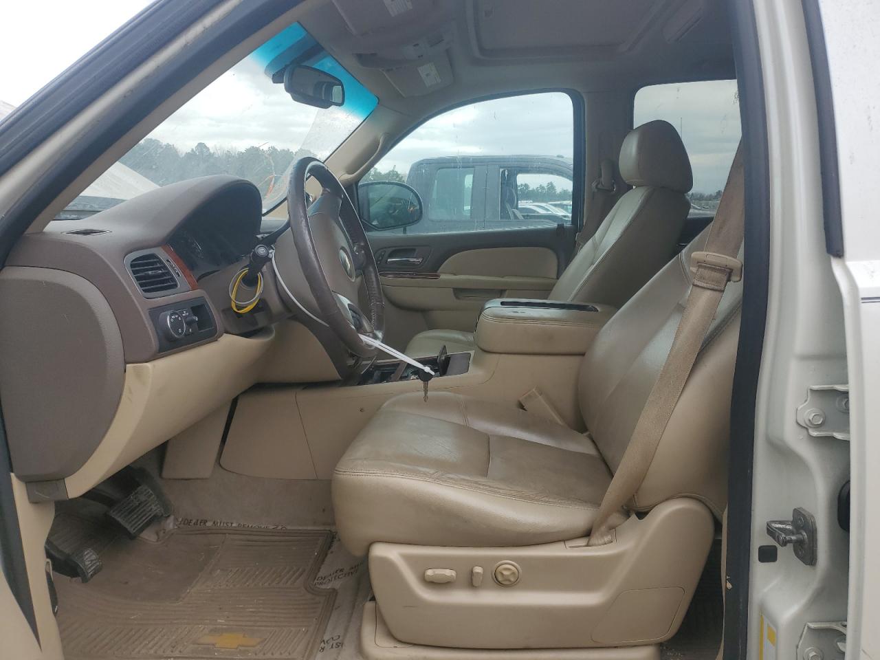 2014 Chevrolet Tahoe - Image 7