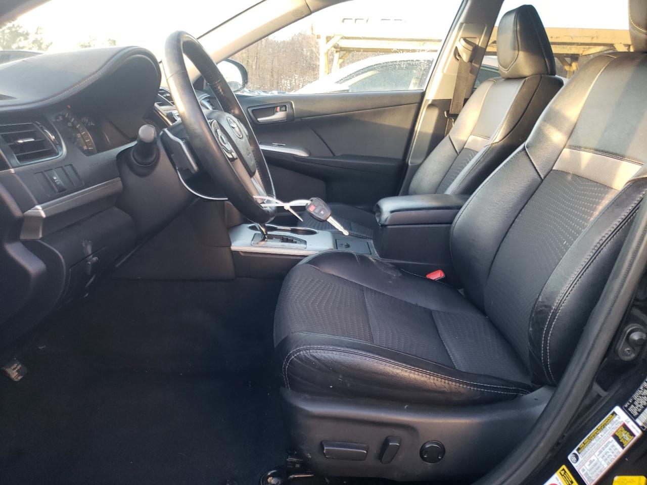 2013 Toyota Camry - Image 7