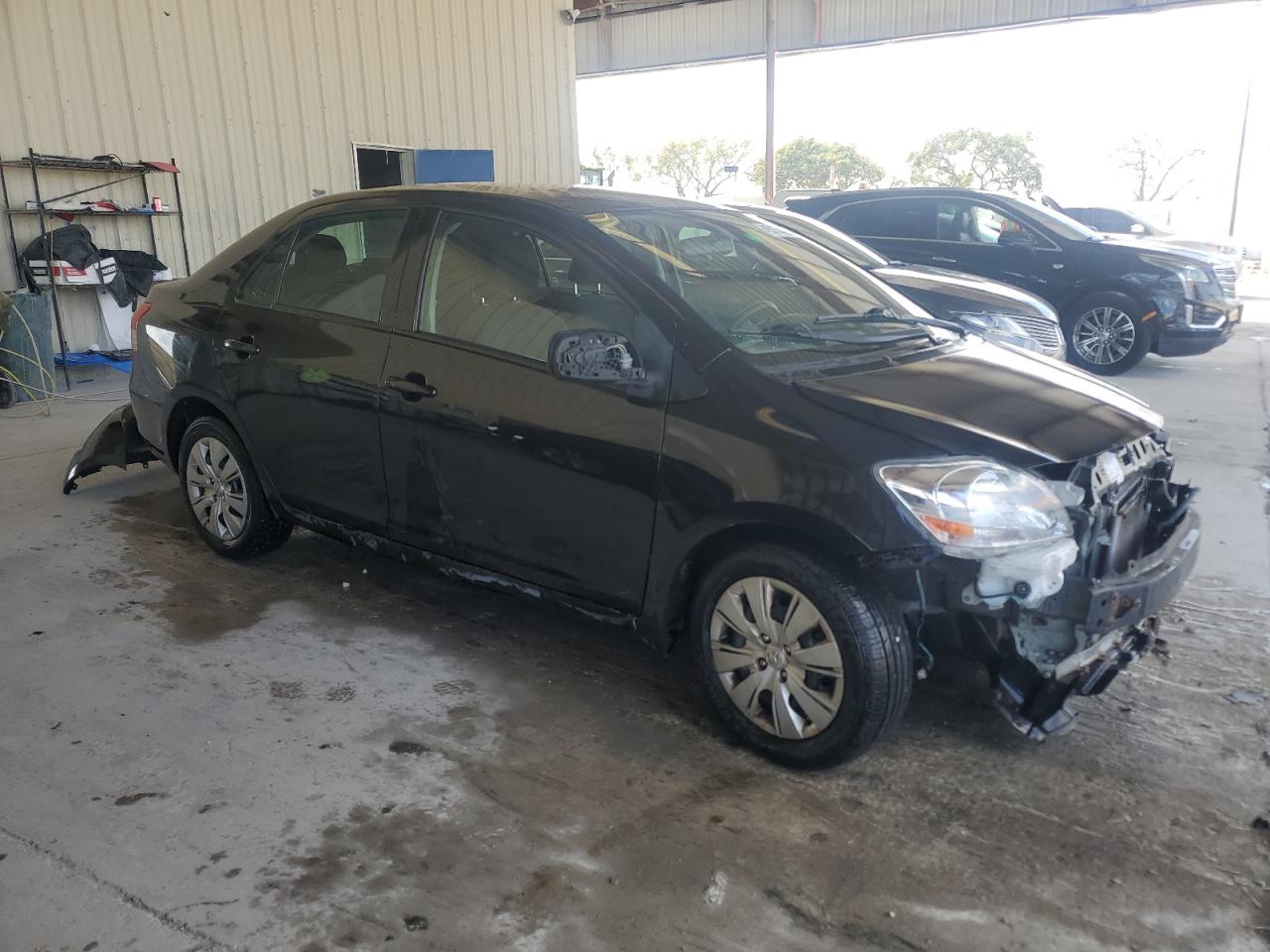 2012 Toyota Yaris - Image 4