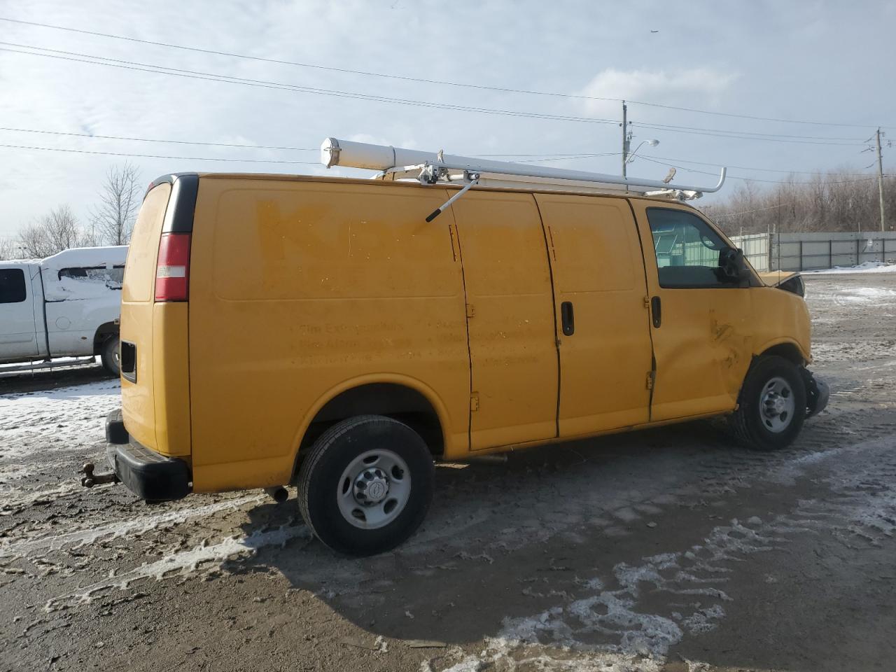2015 Chevrolet Express - Image 3