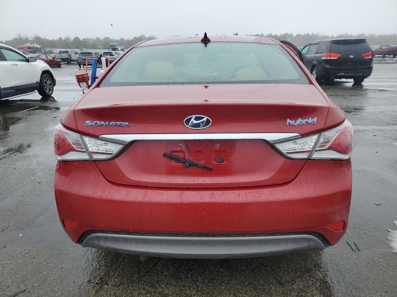 2012 Hyundai Sonata - Image 6