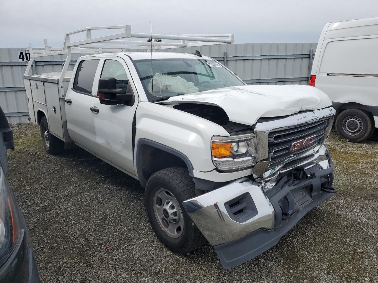 2016 GMC Sierra - Image 4