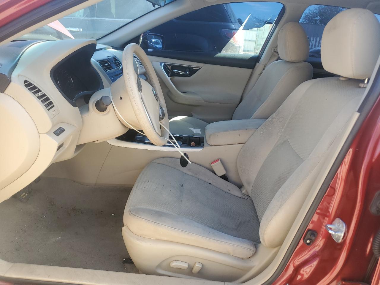 2014 Nissan Altima - Image 7