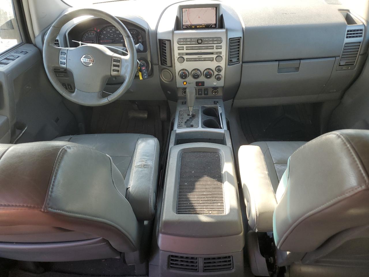 2005 Nissan Armada - Image 8