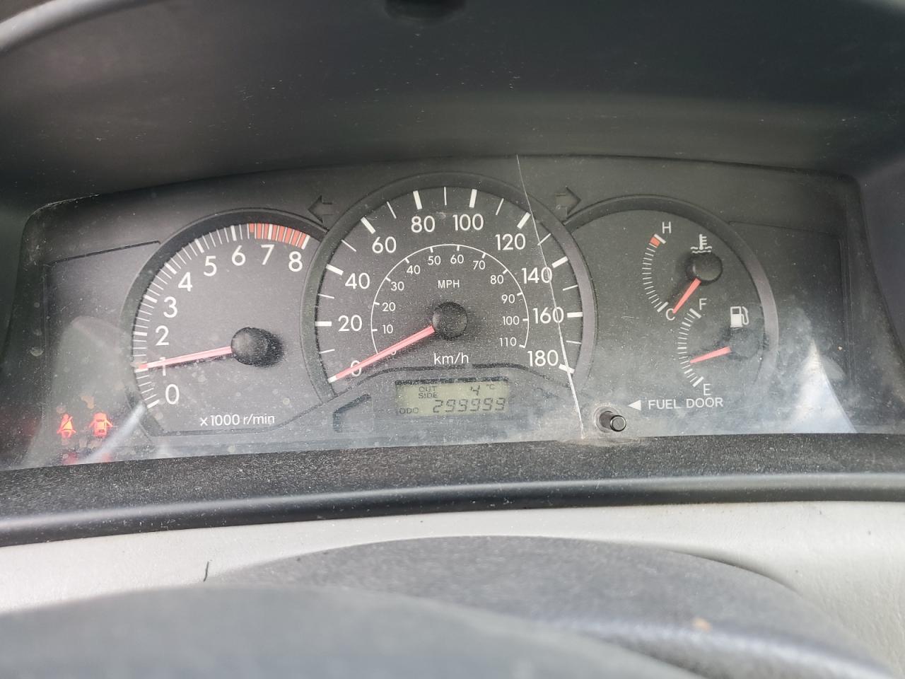 2005 Toyota Corolla - Image 9