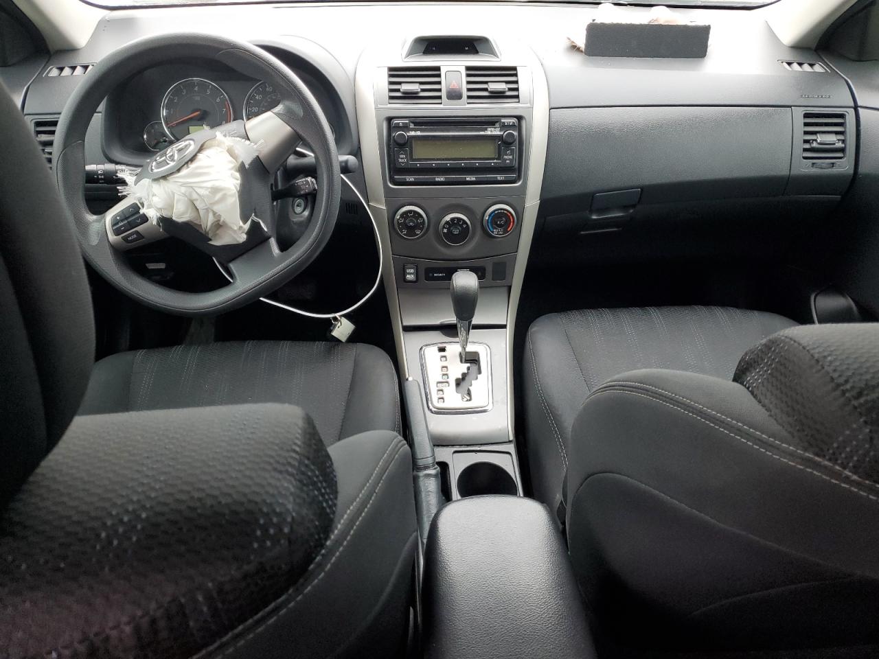 2012 Toyota Corolla - Image 8