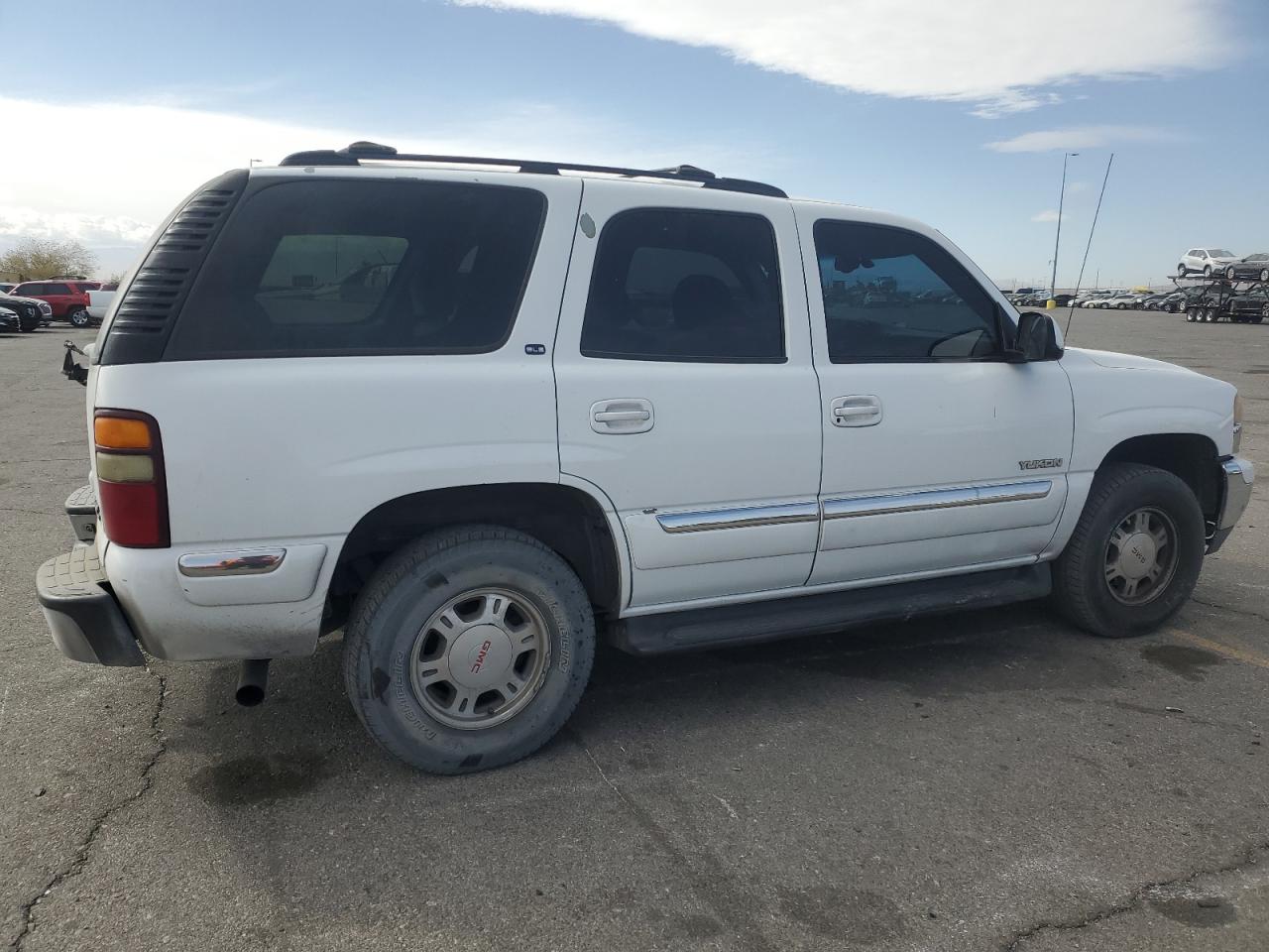 2001 GMC Yukon - Image 3
