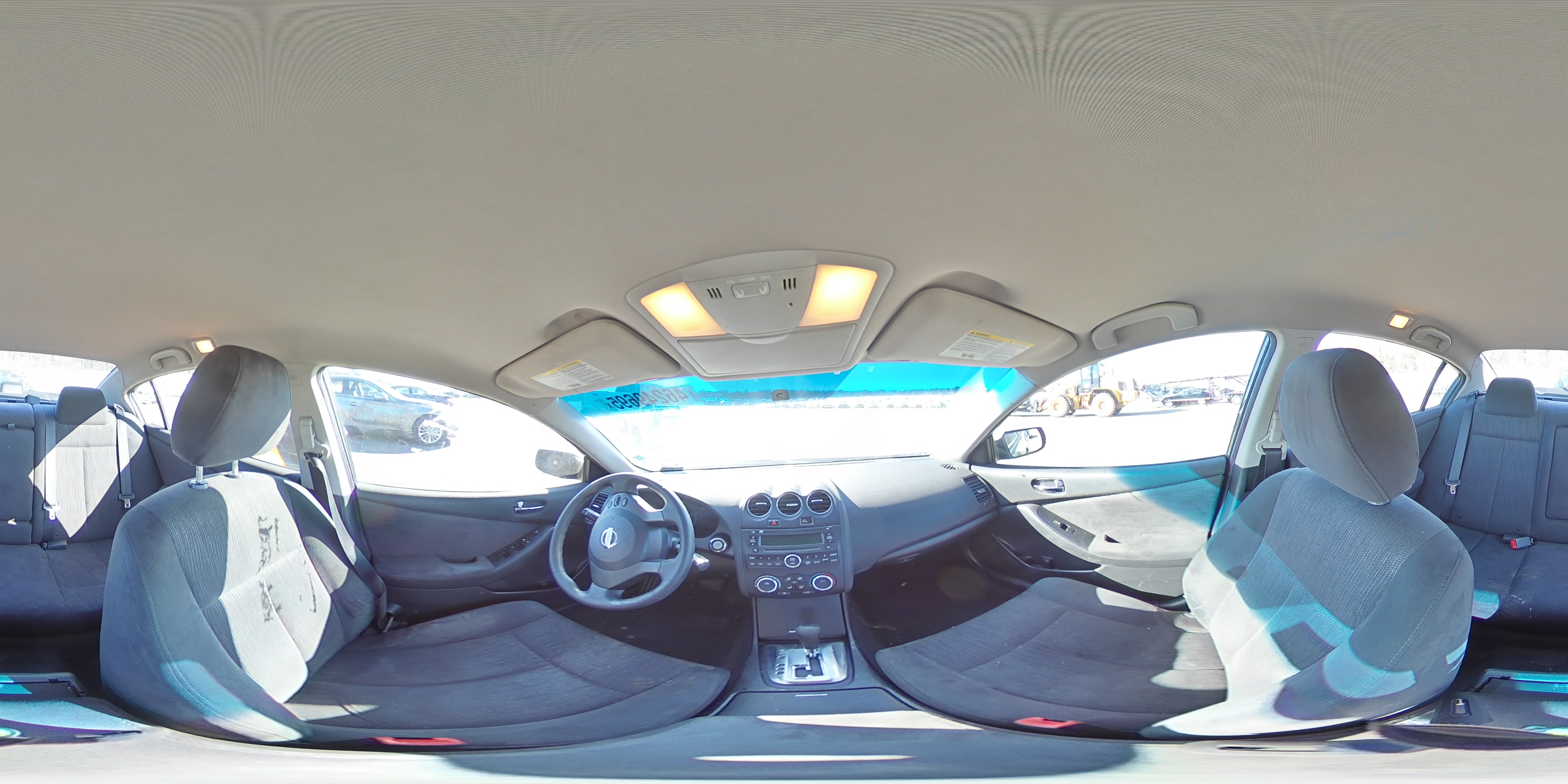 2012 Nissan Altima - Image 13
