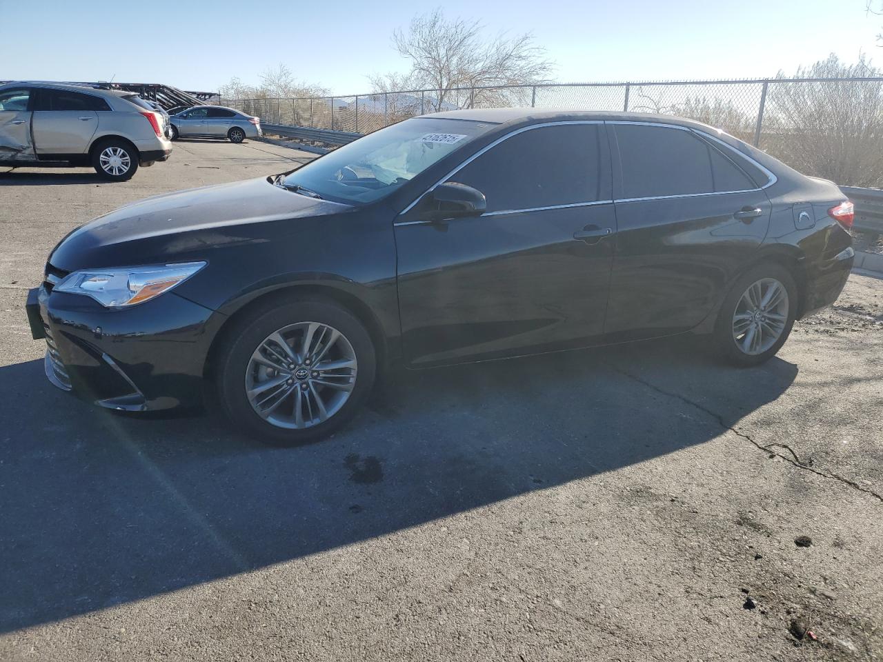 2017 Toyota Camry Hybrid de vânzare în North Las Vegas, NV - Side