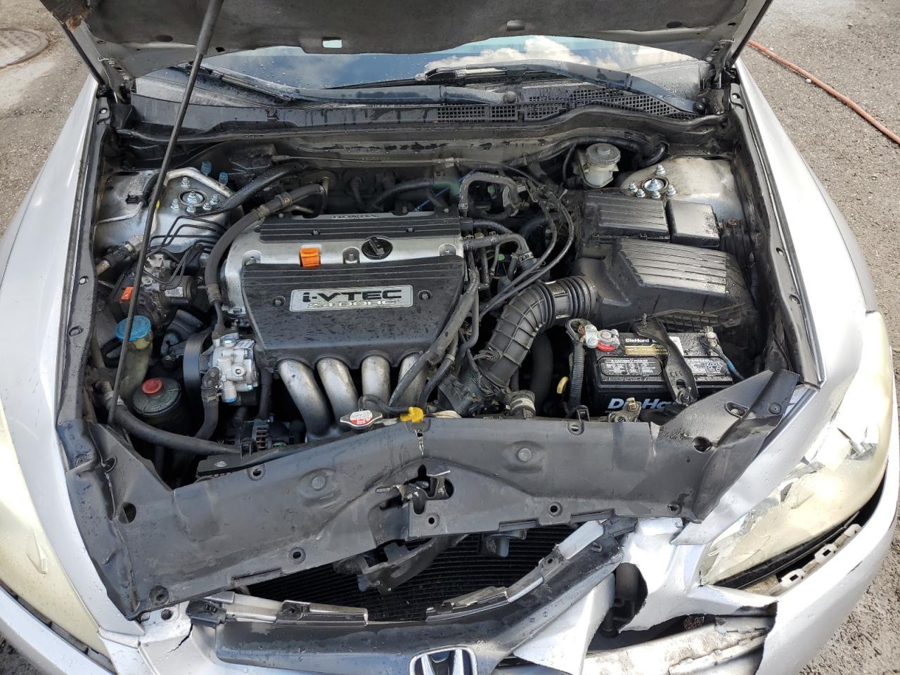 2003 Honda Accord - Image 11