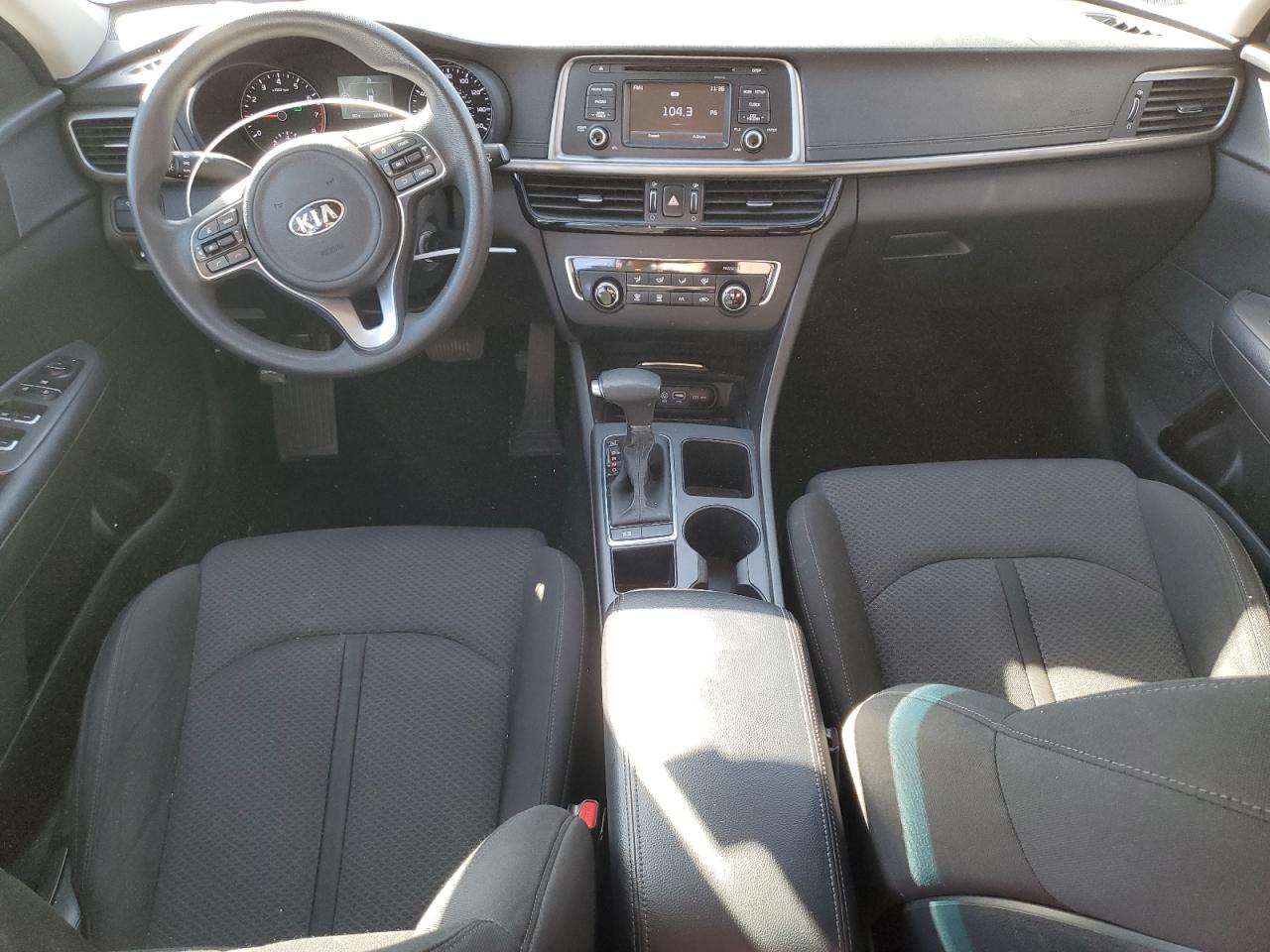 2016 Kia Optima - Image 8