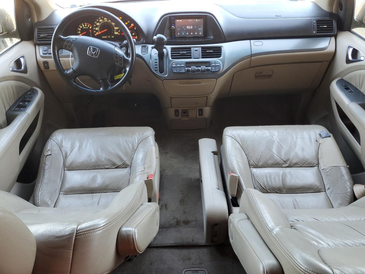 2006 Honda Odyssey - Image 8