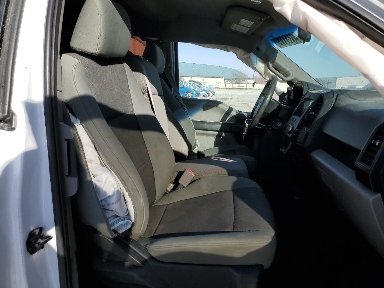 2015 Ford F-150 - Image 7
