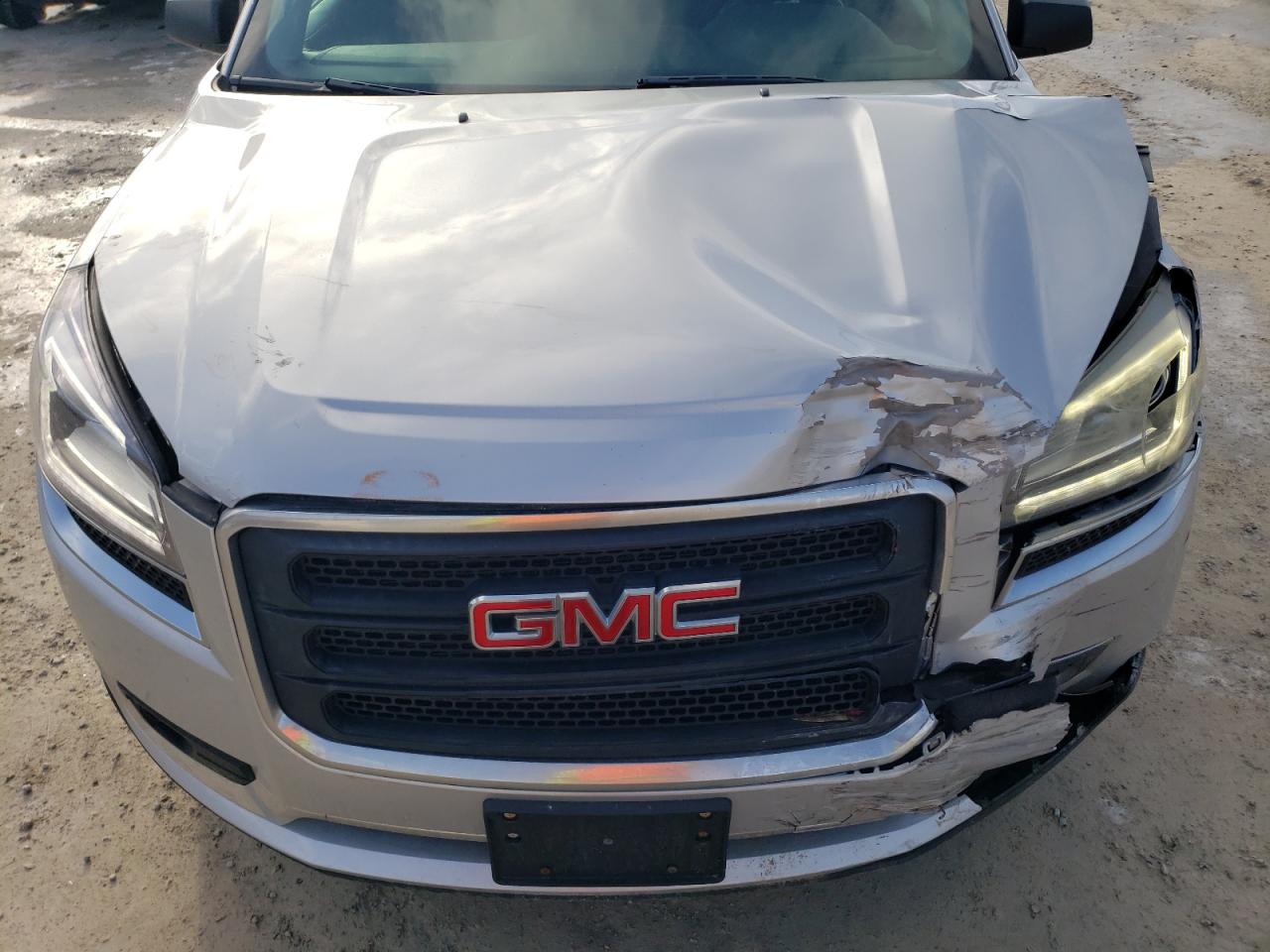 2014 GMC Acadia - Image 14