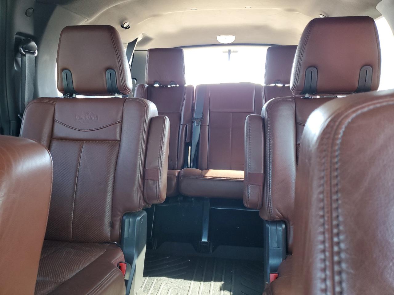 2013 Ford Expedition - Image 10