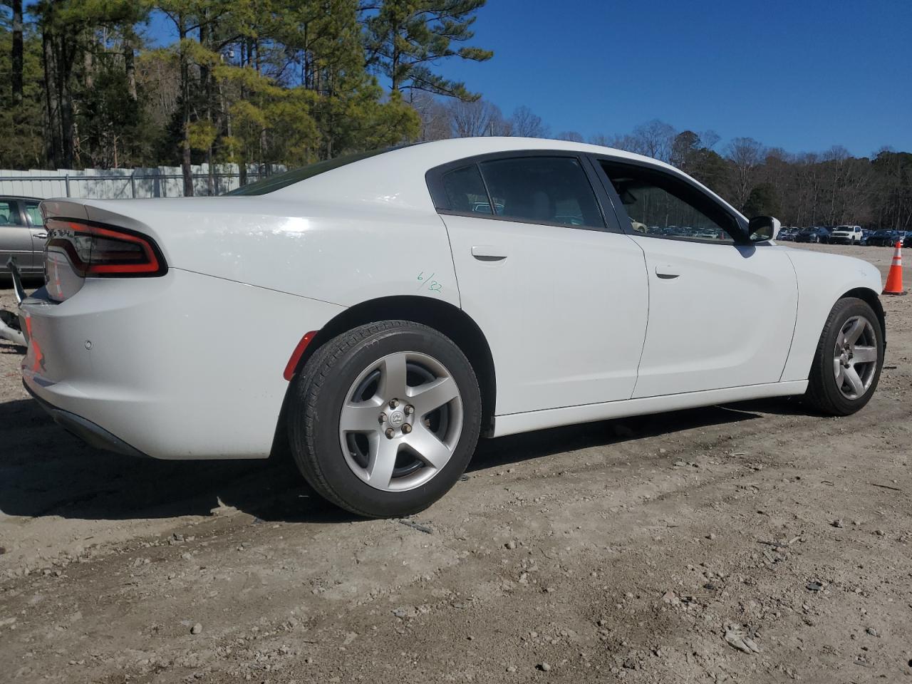 2016 Dodge Charger - Image 3