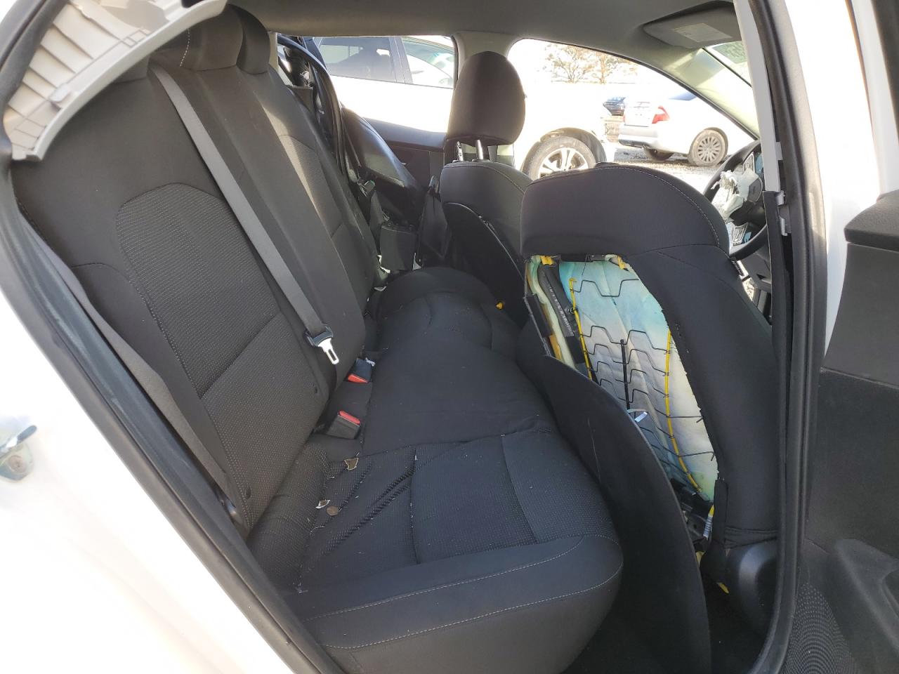 2020 Kia Forte - Image 10