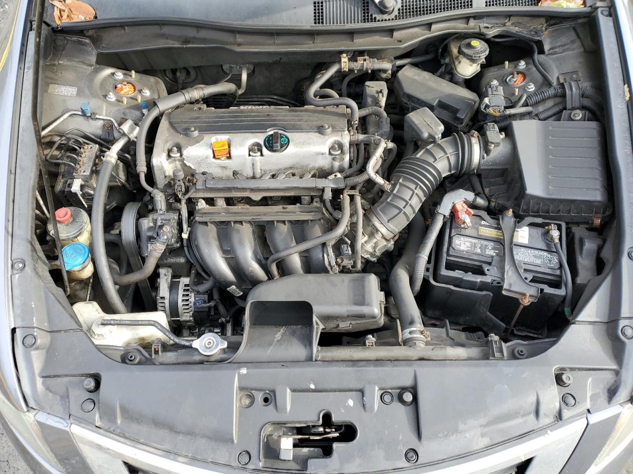 2009 Honda Accord - Image 11