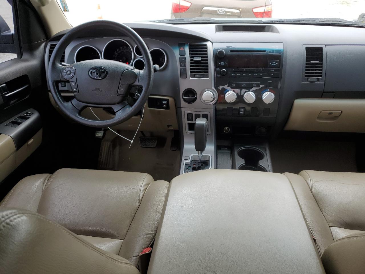 2010 Toyota Tundra - Image 8