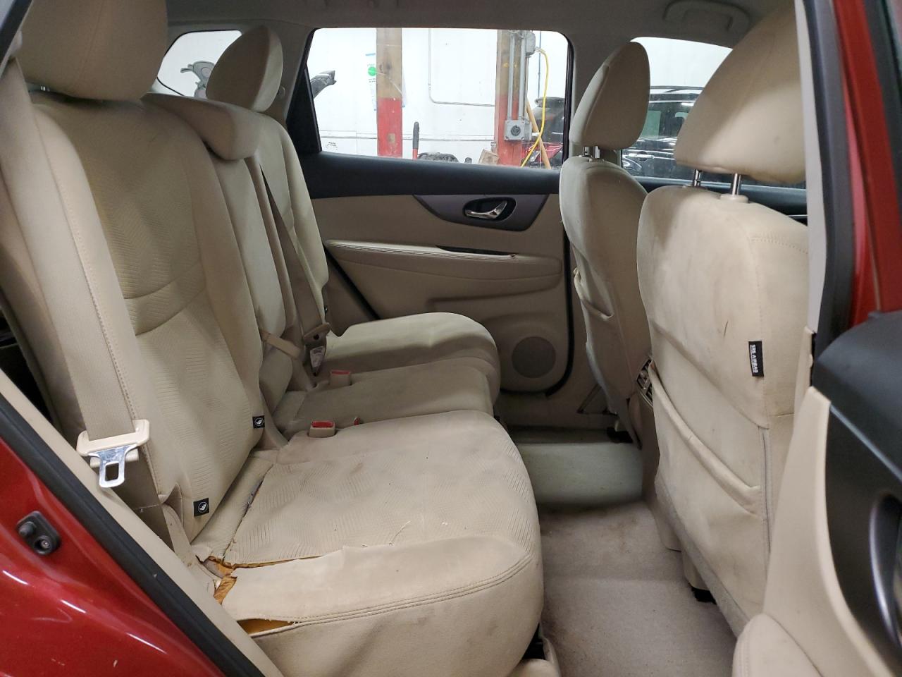 2015 Nissan Rogue - Image 11