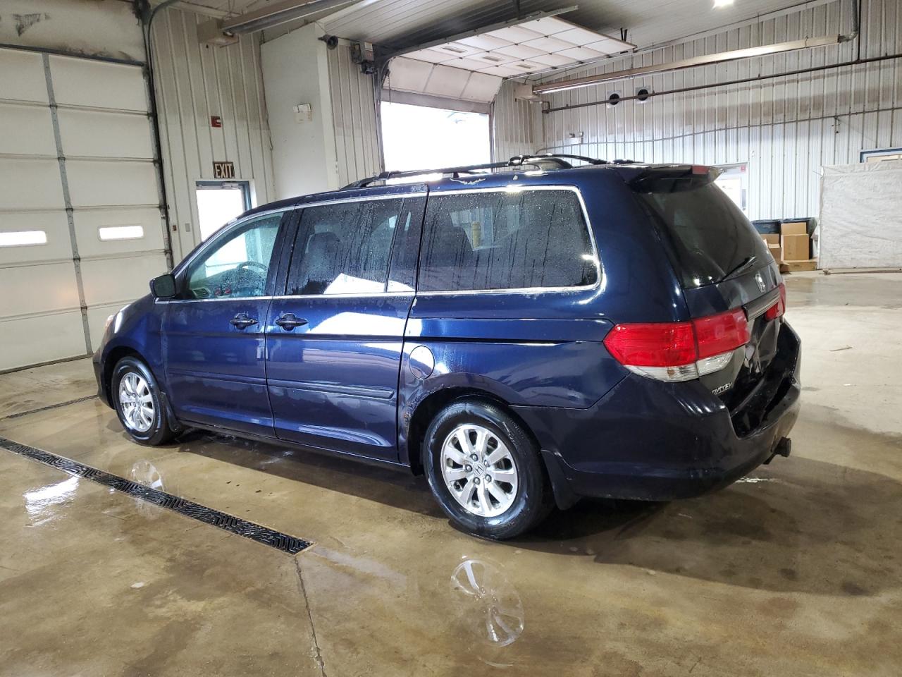 2008 Honda Odyssey - Image 2