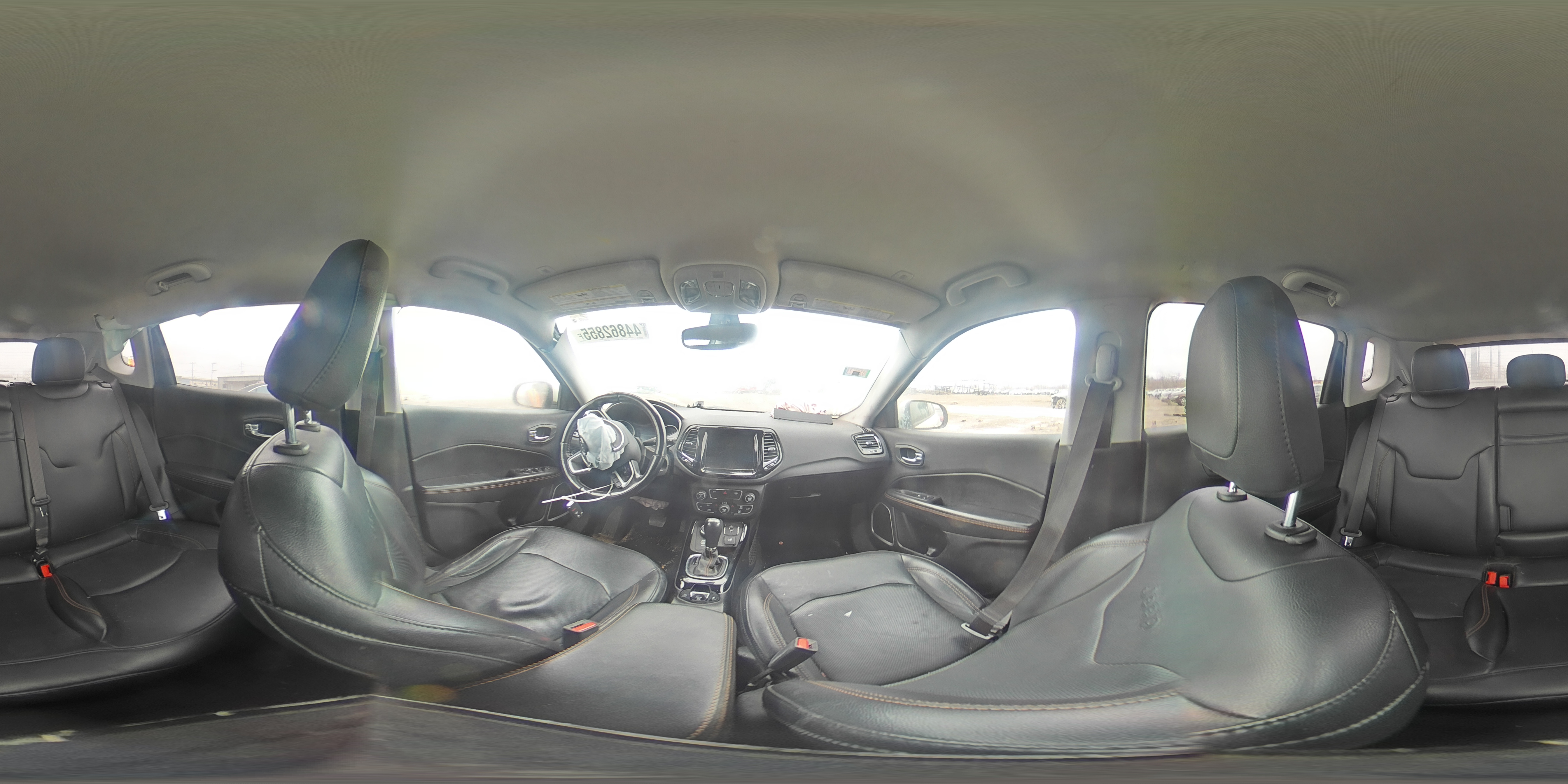 2019 Jeep Compass - Image 13