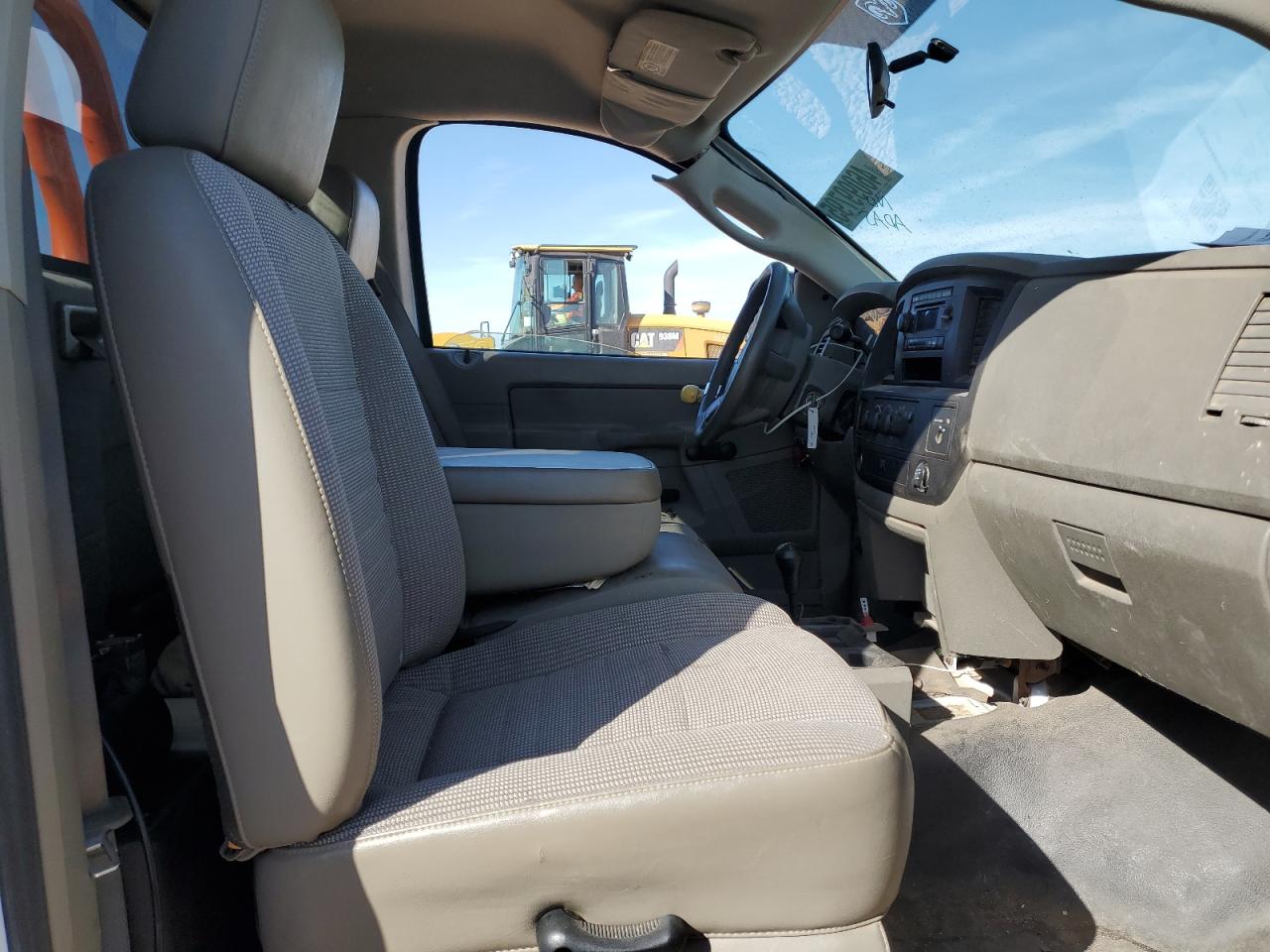 2008 Dodge RAM - Image 10