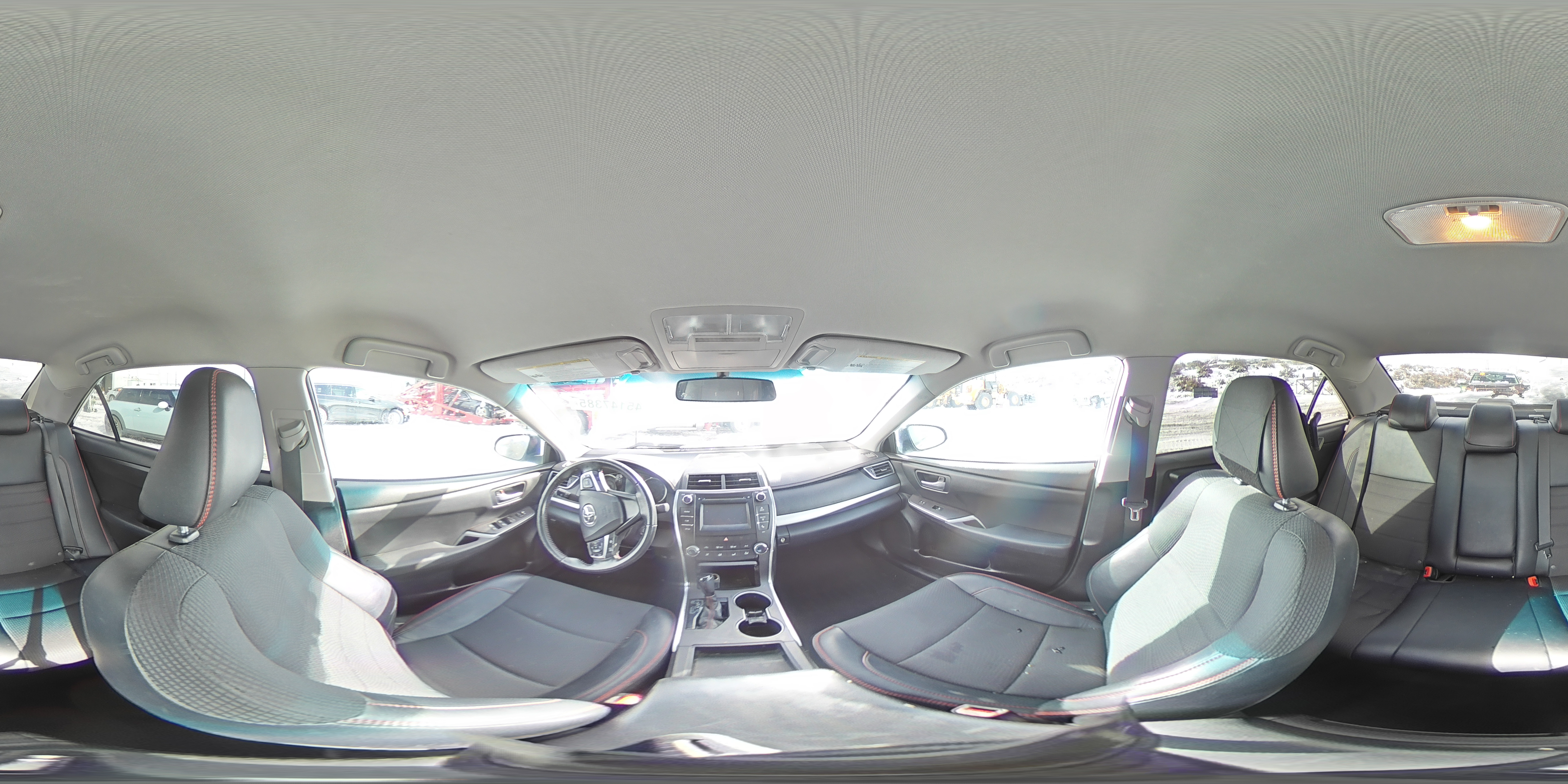 2016 Toyota Camry - Image 14