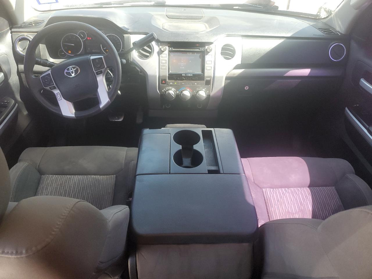 2014 Toyota Tundra - Image 8