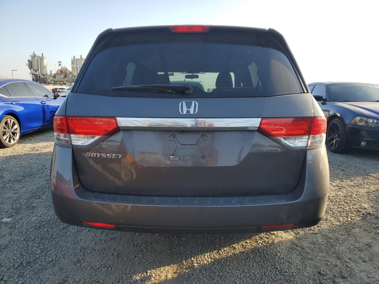 2016 Honda Odyssey - Image 6